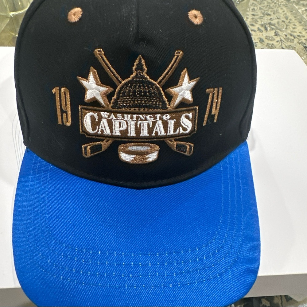 Washington Capitals Pierre-Luc Dubois Hat Arena Giveaway 2/2/26 Caps Islanders